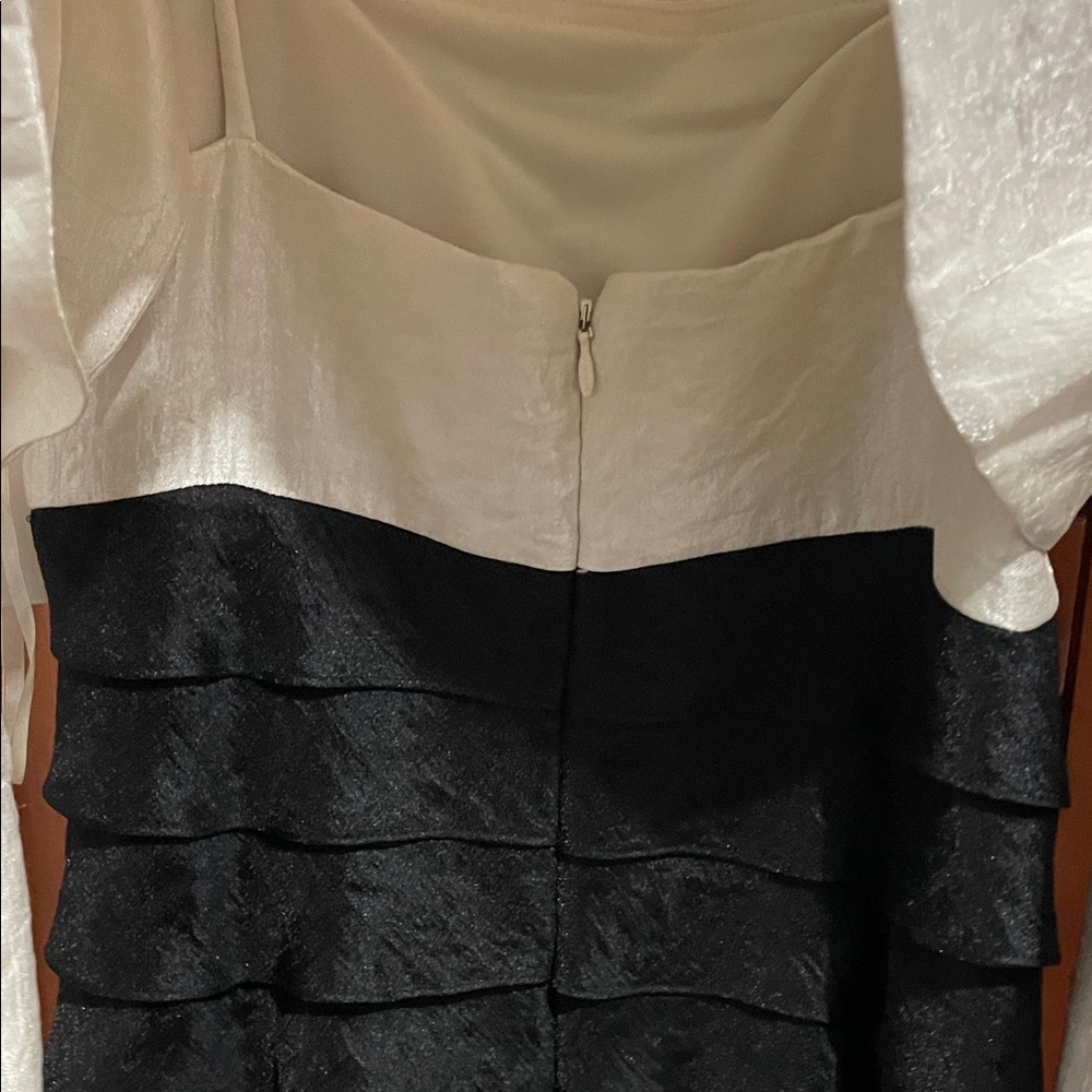 Jessica Howard Black and White Layered Dress with Jacket sz 10 new - Picture 8 of 8
